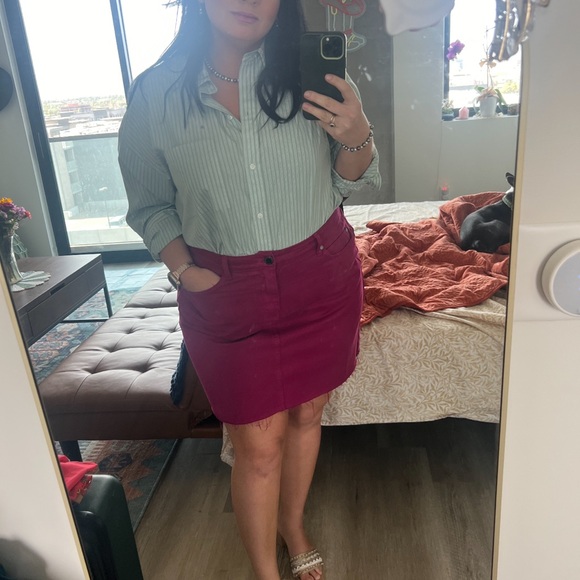 City Chic Raspberry Mini Skirt - Picture 2 of 6